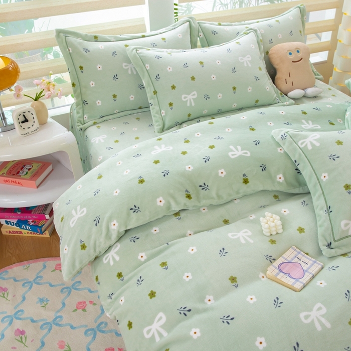 91家纺网 家纺一手货源 找家纺 优姿家纺 2025新款加厚全消光牛奶绒印花四件套林间小风