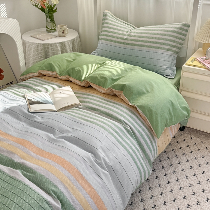 91家纺网 家纺一手货源 找家纺 红淳家纺 2025新款全棉青少年学生三件套 摩卡人生-绿