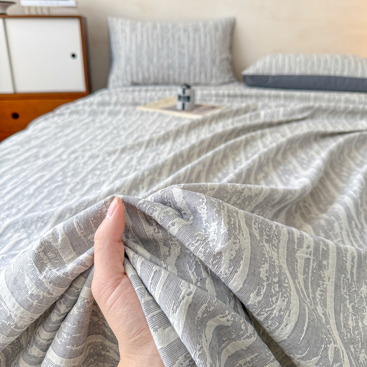 91家纺网 家纺一手货源 找家纺 眠博士 2025新款全棉纯棉三层纱单床单 床单单件 三层纱床单-流光灰