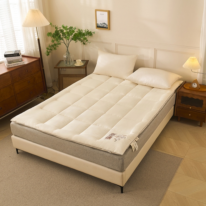 91家纺网 家纺一手货源 找家纺 （总）样样红被业 2025新款A类全棉新疆棉花床垫50%1.5米尺寸