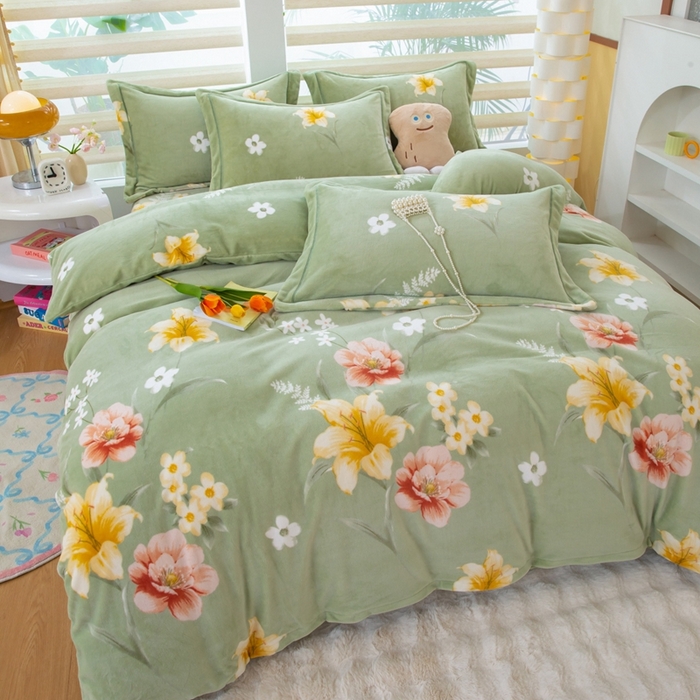 91家纺网 家纺一手货源 找家纺 优姿家纺 2025新款加厚全消光牛奶绒印花四件套四季繁华