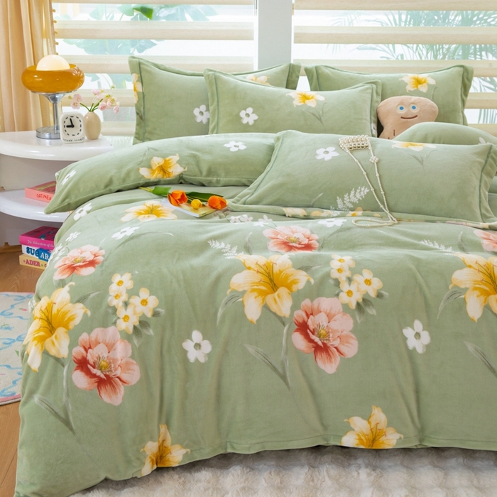 91家纺网 家纺一手货源 找家纺 优姿家纺 2025新款加厚全消光牛奶绒印花四件套四季繁华