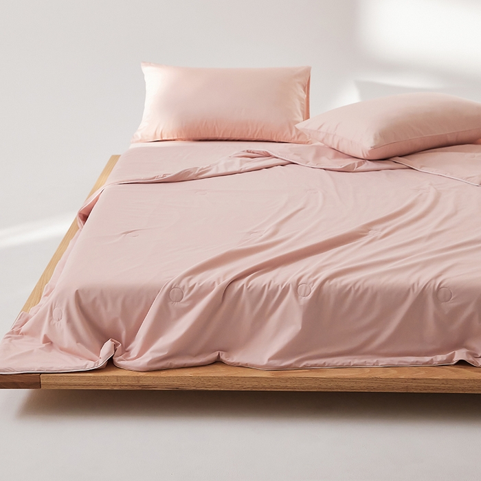 红淳家纺 2025新款冰激凌系列-90锦纶-A类凉感冰敷夏被 雾霾粉