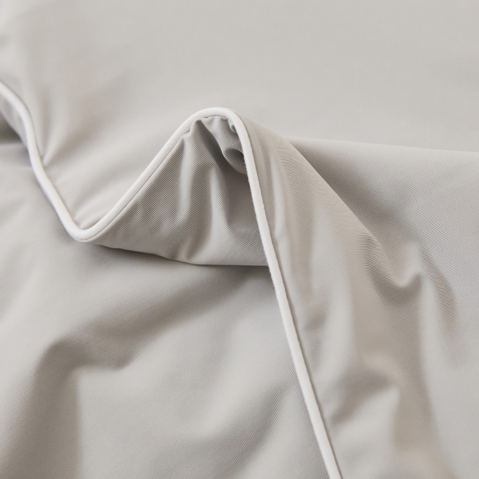 91家纺网 家纺一手货源 找家纺 红淳家纺 2025新款冰激凌系列-90锦纶-A类凉感冰敷夏被 卡其灰