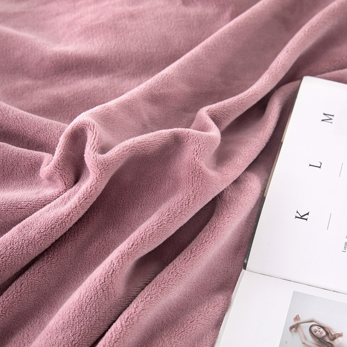 91家纺网 家纺一手货源 找家纺 优姿家纺 2025新款加厚全消光牛奶绒印花四件套香芋紫