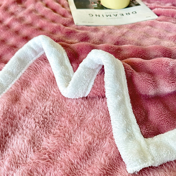 91家纺网 家纺一手货源 找家纺 赢盛家纺 2025新款多功能毛毯高克重法莱绒牛奶绒珊瑚绒免免绒包边毛毯毯子盖毯午睡毯 粉色