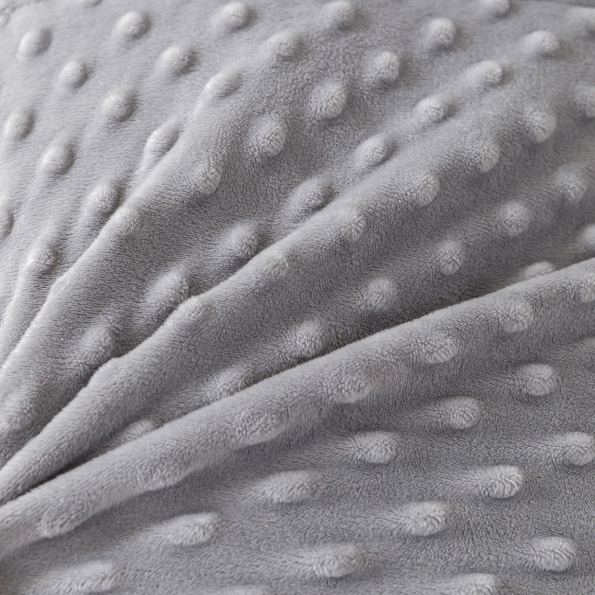 91家纺网 家纺一手货源 找家纺 织布人 2025新款枕芯豆豆绒小怪兽卡通儿童枕学生枕开学季宿舍枕头枕芯 豆豆绒太空枕-太空眼灰色 30x50cm/只