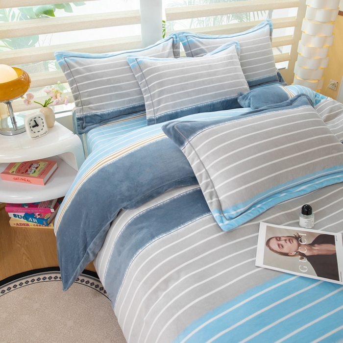 91家纺网 家纺一手货源 找家纺 优姿家纺 2025新款加厚全消光牛奶绒印花四件套伊莎贝拉