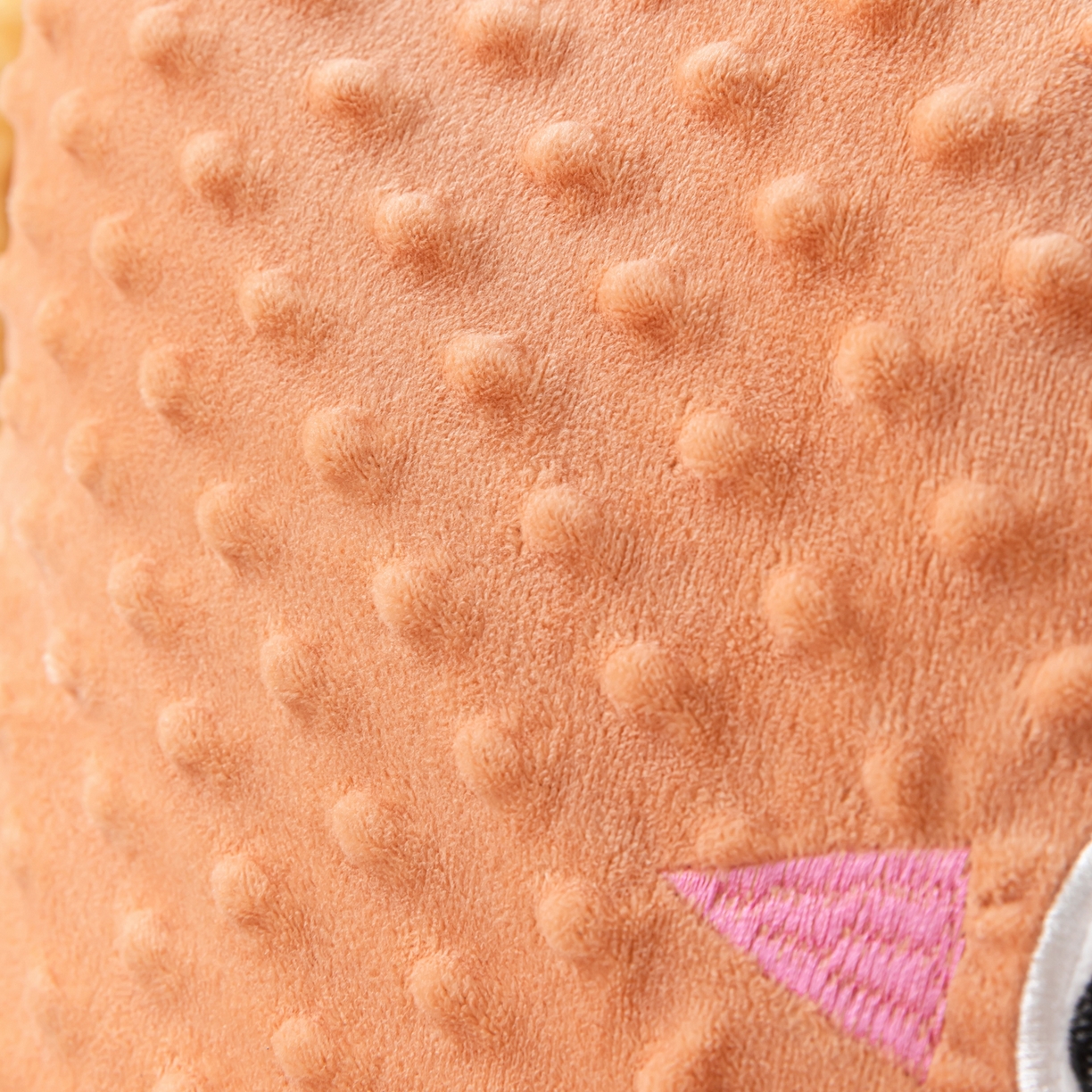 91家纺网 家纺一手货源 找家纺 织布人 2025新款枕芯豆豆绒小怪兽卡通儿童枕学生枕开学季宿舍枕头枕芯 豆豆绒太空枕-太空眼桔色 30x50cm/只