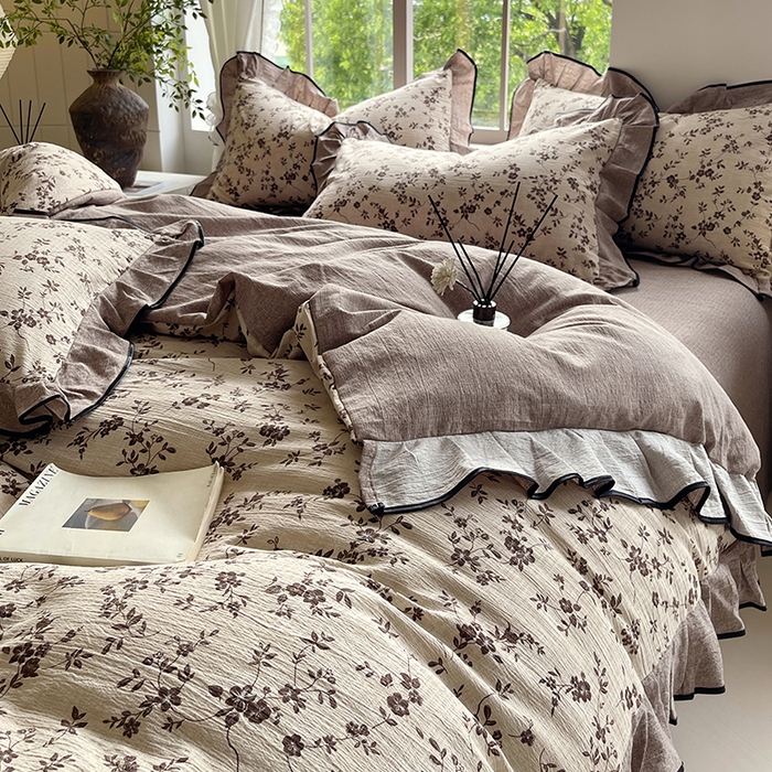 91家纺网 家纺一手货源 找家纺 宝士康家纺 2025新品10A抗菌原麻荷叶边床单款四件套 花枝漫天