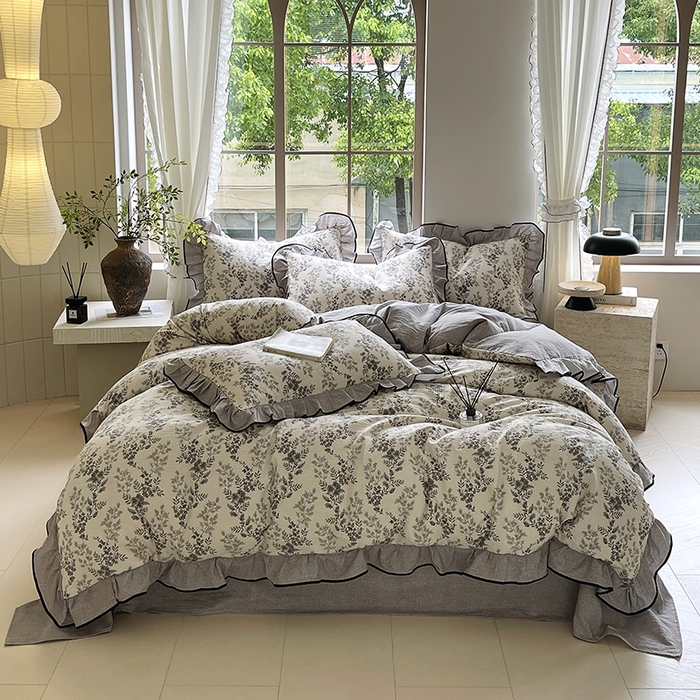 91家纺网 家纺一手货源 找家纺 宝士康家纺 2025新品10A抗菌原麻荷叶边床单款四件套 灰色空间