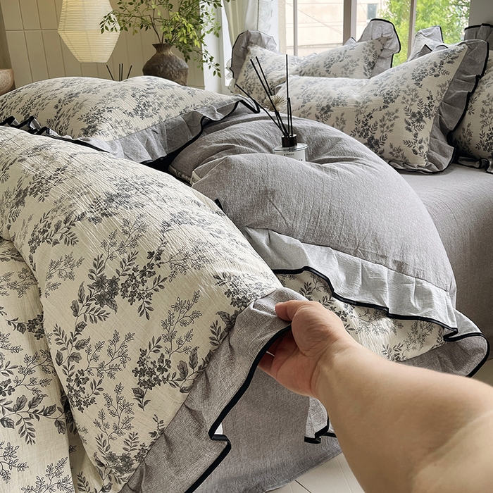 91家纺网 家纺一手货源 找家纺 宝士康家纺 2025新品10A抗菌原麻荷叶边床单款四件套 灰色空间
