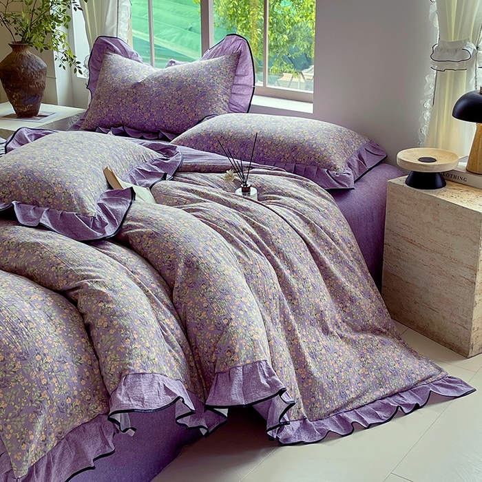 91家纺网 家纺一手货源 找家纺 宝士康家纺 2025新品10A抗菌原麻荷叶边床单款四件套 甜蜜紫园