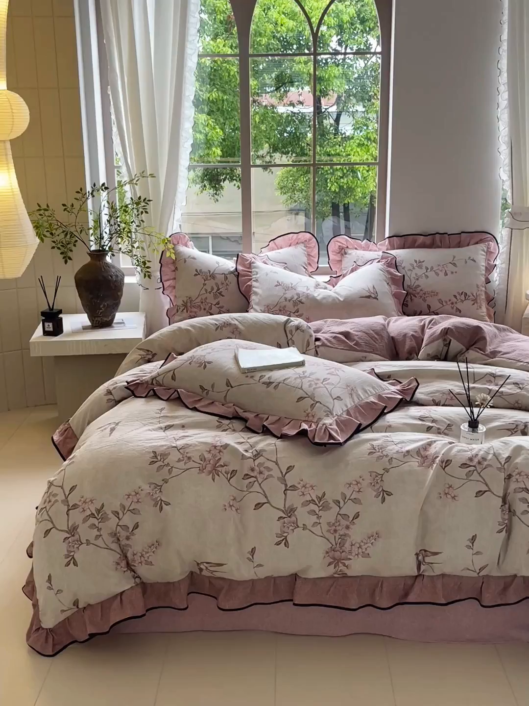 91家纺网 家纺一手货源 找家纺 宝士康家纺 2025新品10A抗菌原麻荷叶边床单款四件套 雁南飞