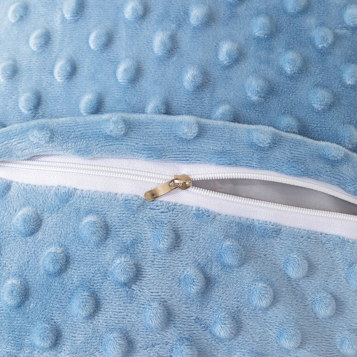 91家纺网 家纺一手货源 找家纺 织布人 2025新款枕芯豆豆绒小怪兽卡通儿童枕学生枕开学季宿舍枕头枕芯 豆豆绒太空枕-小怪兽蓝色 30x50cm/只