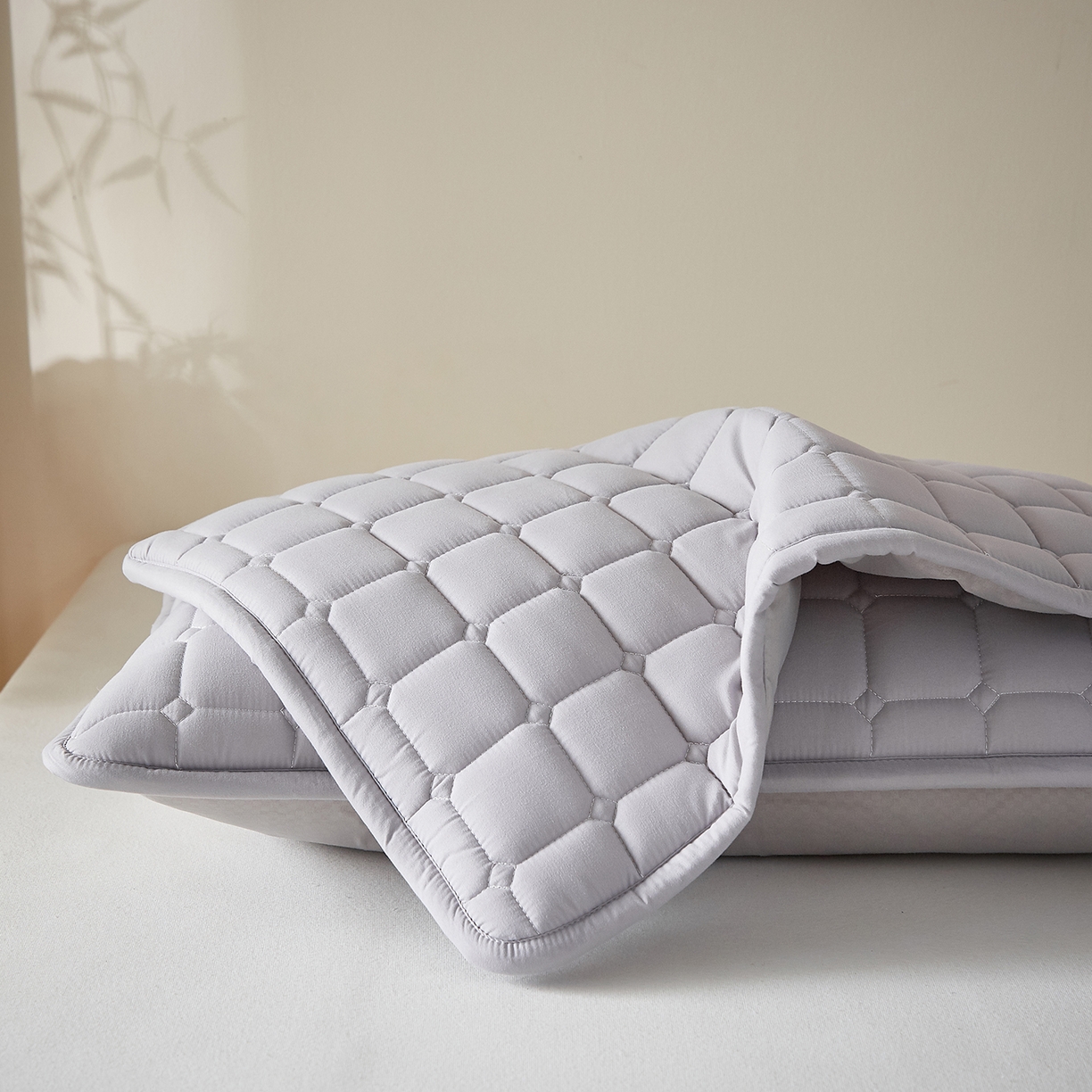 91家纺网 家纺一手货源 找家纺 缦吉 2025款A类母婴级大豆夹棉单枕套 灰色