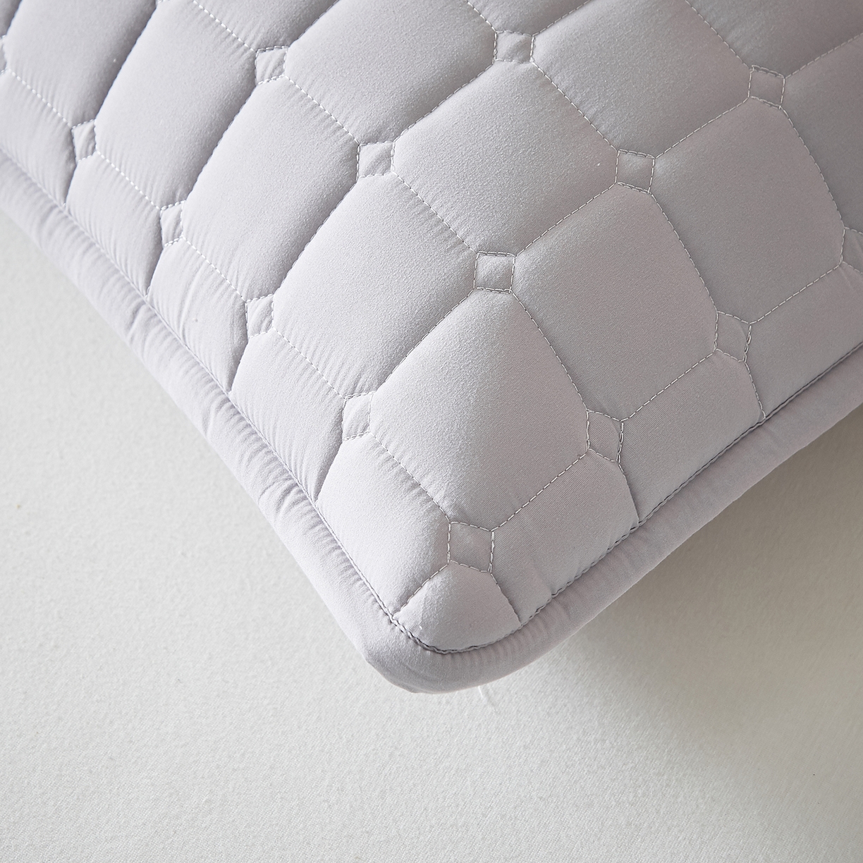 91家纺网 家纺一手货源 找家纺 缦吉 2025款A类母婴级大豆夹棉单枕套 灰色