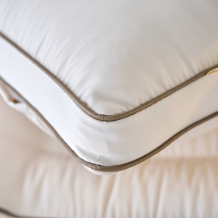 91家纺网 家纺一手货源 找家纺 （总）鼎晟纺 2025新款新品深睡氧决明子护颈枕学生枕头成人枕芯