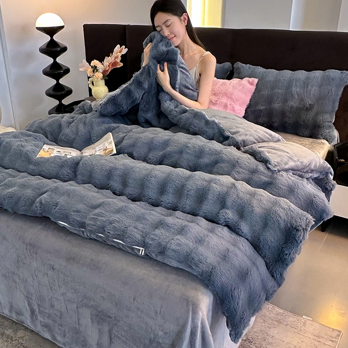 91家纺网 家纺一手货源 找家纺 （总）赢盛家纺 2025新款亲肤舒适纯色泡泡兔兔绒加厚牛奶绒床单款三件套四件套