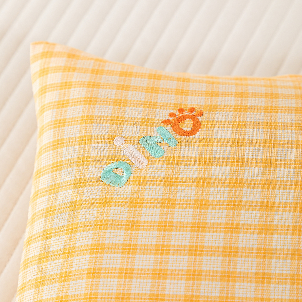 91家纺网 家纺一手货源 找家纺 织布人 2025新款荞麦枕全棉纯棉卡通婴幼儿童荞麦枕头学生枕开学季宿舍枕头枕芯 全棉手提荞麦枕-狂奔的蜗牛 30x50cm/只