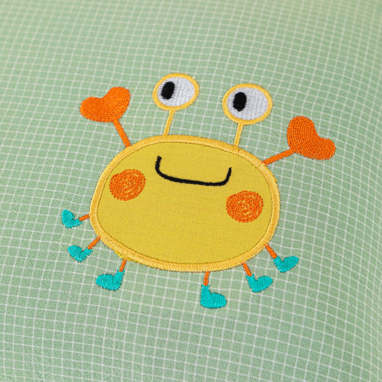 91家纺网 家纺一手货源 找家纺 织布人 2025新款荞麦枕全棉纯棉卡通婴幼儿童荞麦枕头学生枕开学季宿舍枕头枕芯 全棉手提荞麦枕-螃蟹有钳 30x50cm/只