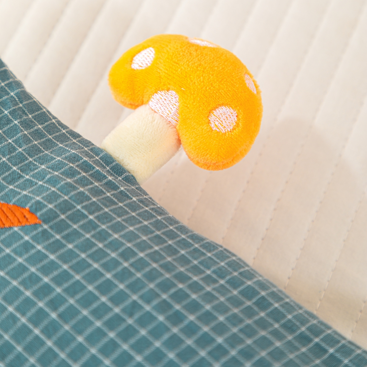 91家纺网 家纺一手货源 找家纺 织布人 2025新款荞麦枕全棉纯棉卡通婴幼儿童荞麦枕头学生枕开学季宿舍枕头枕芯 全棉手提荞麦枕-拖拉机 30x50cm/只