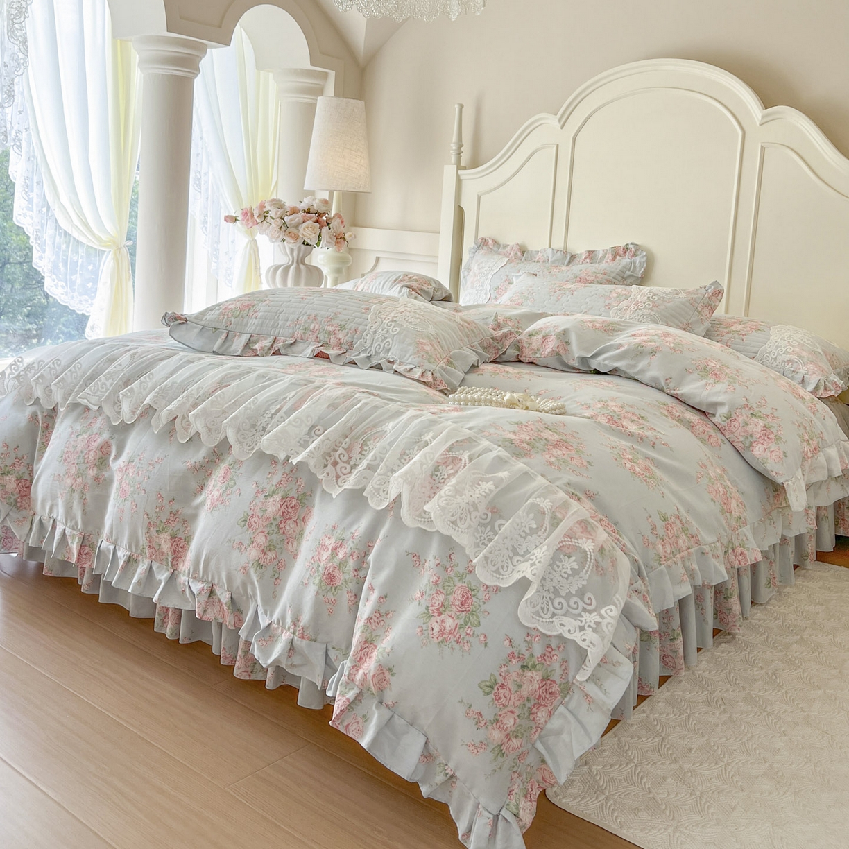 91家纺网 家纺一手货源 找家纺 恋尚2025新款全棉纯棉印花床裙四件套  床裙控价135起！四件套控价260元起！ 欧风花影