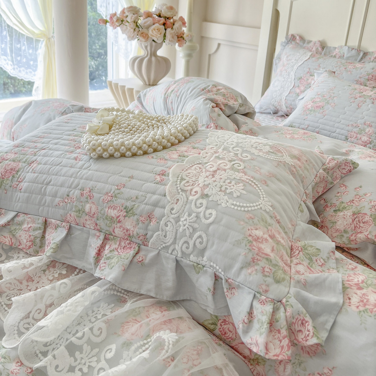 91家纺网 家纺一手货源 找家纺 恋尚2025新款全棉纯棉印花床裙四件套  床裙控价135起！四件套控价260元起！ 欧风花影