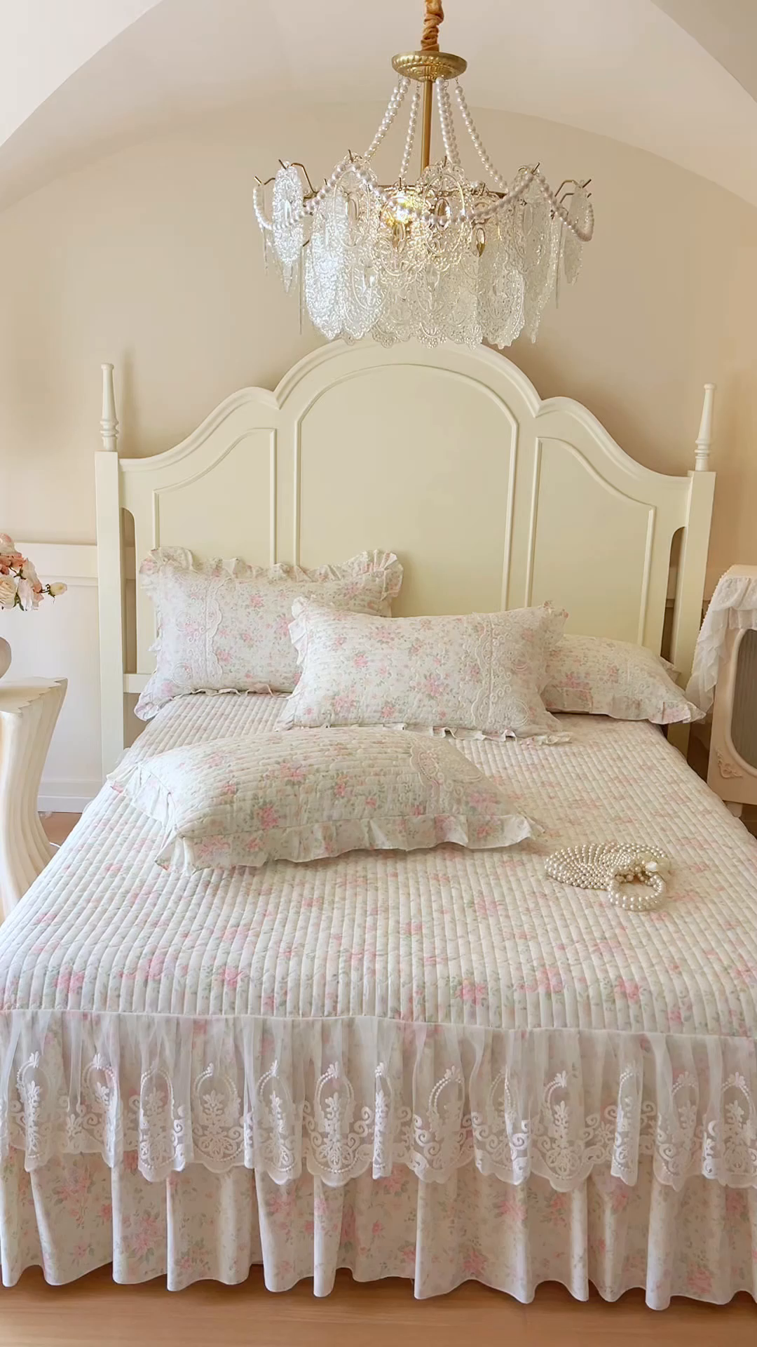 91家纺网 家纺一手货源 找家纺 恋尚2025新款全棉纯棉印花床裙单床裙床裙单品床裙控价135起！四件套控价260元起！ 花团锦簇