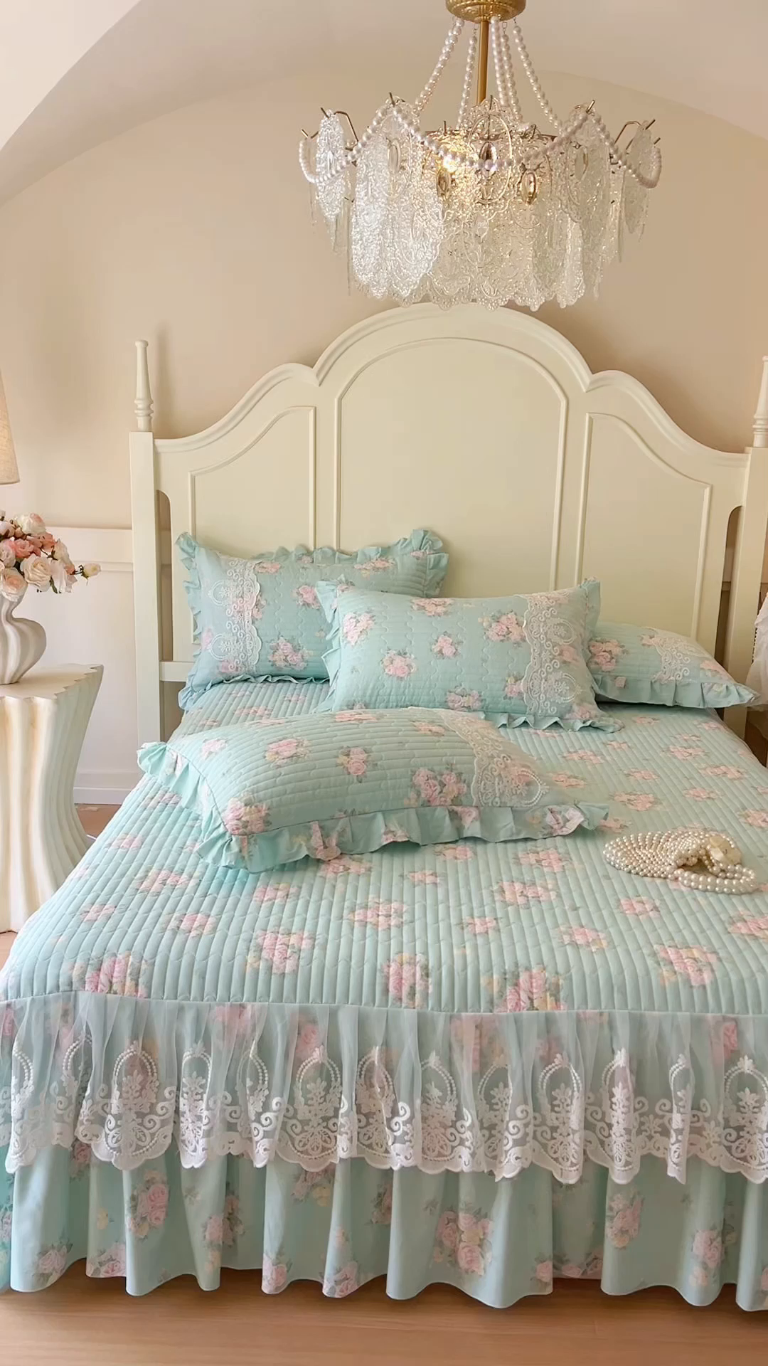 91家纺网 家纺一手货源 找家纺 恋尚2025新款全棉纯棉印花床裙单床裙床裙单品床裙控价135起！四件套控价260元起！ 花溢满枝