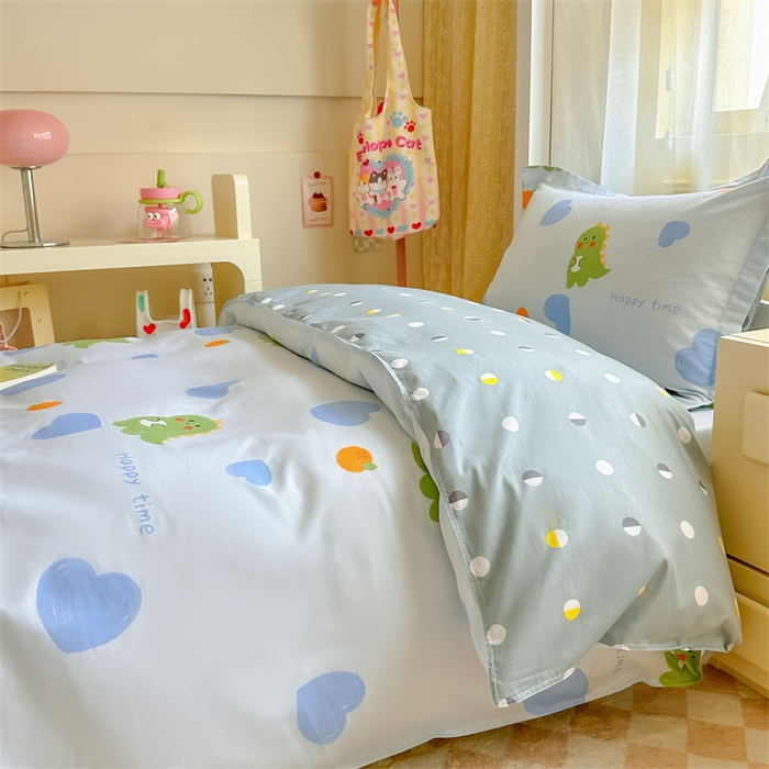 91家纺网 家纺一手货源 找家纺 小叮当家纺仓储工厂店 2025新款舒适亲肤全棉纯棉斜纹印花学生三件套 萌恋小龙