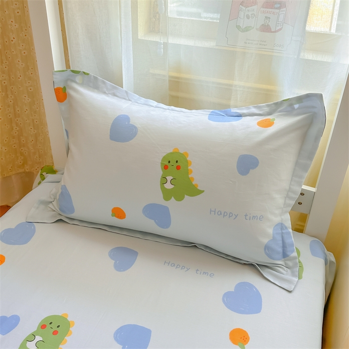 91家纺网 家纺一手货源 找家纺 小叮当家纺仓储工厂店 2025新款舒适亲肤全棉纯棉斜纹印花学生三件套 萌恋小龙