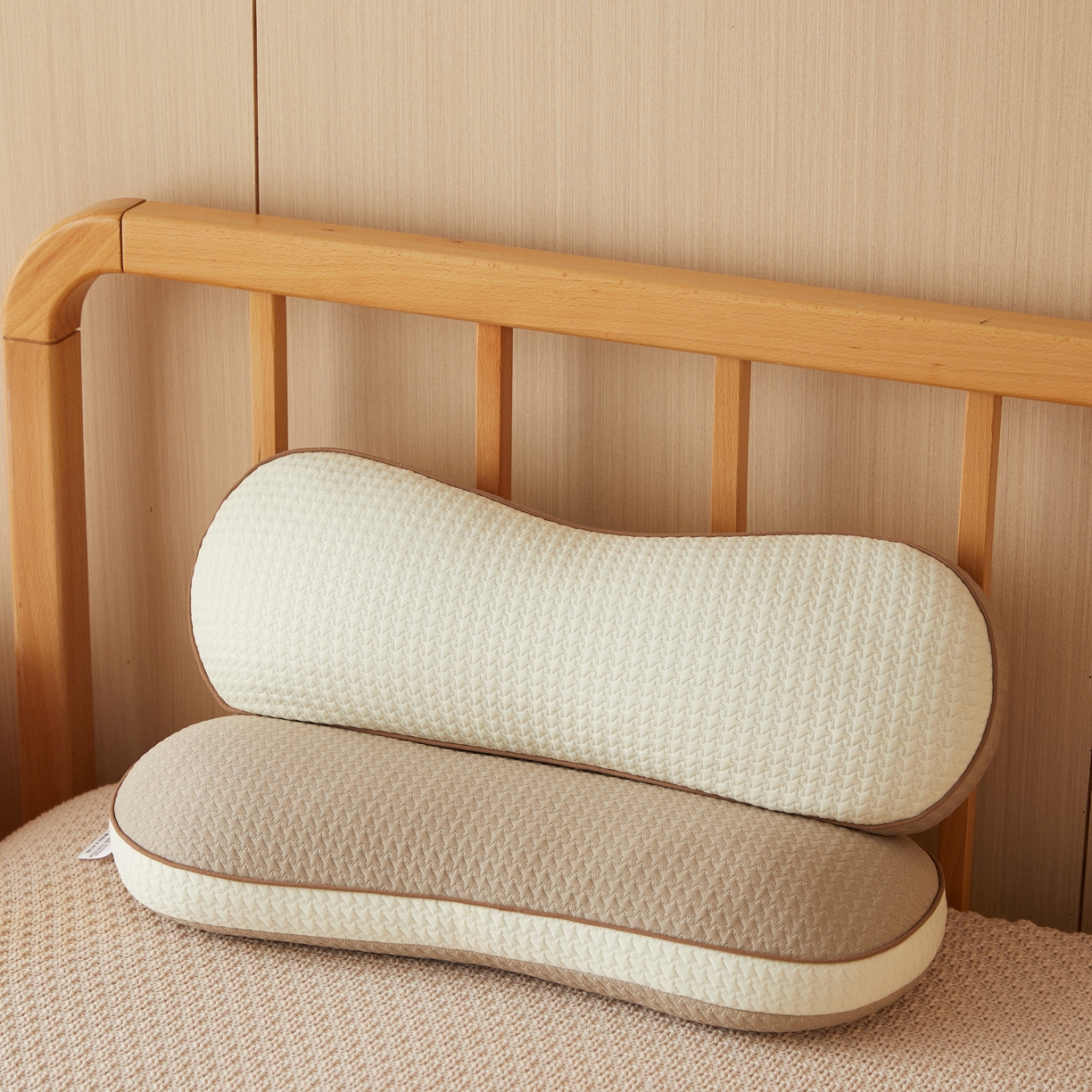 91家纺网 家纺一手货源 找家纺 缦吉 2025款邦邦荞麦枕芯（升级立体） 咖色（52*18cm）