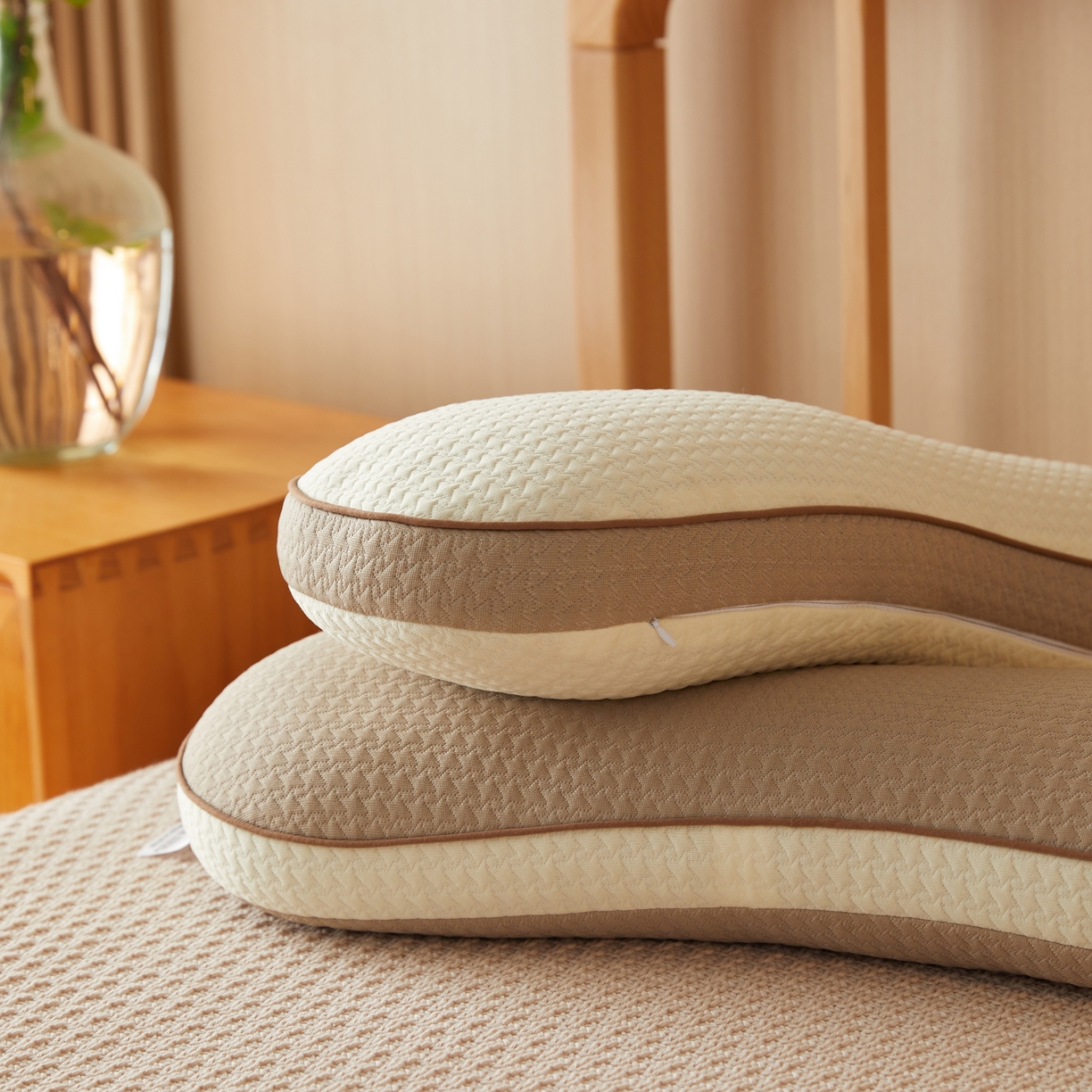 91家纺网 家纺一手货源 找家纺 缦吉 2025款邦邦荞麦枕芯（升级立体） 咖色（52*18cm）