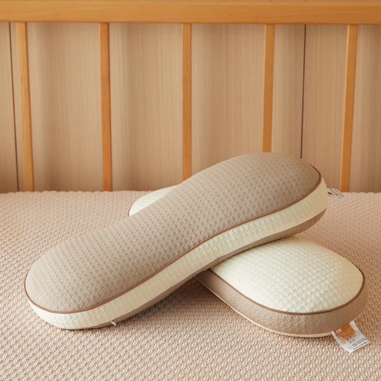 91家纺网 家纺一手货源 找家纺 缦吉 2025款邦邦荞麦枕芯（升级立体） 咖色（52*18cm）