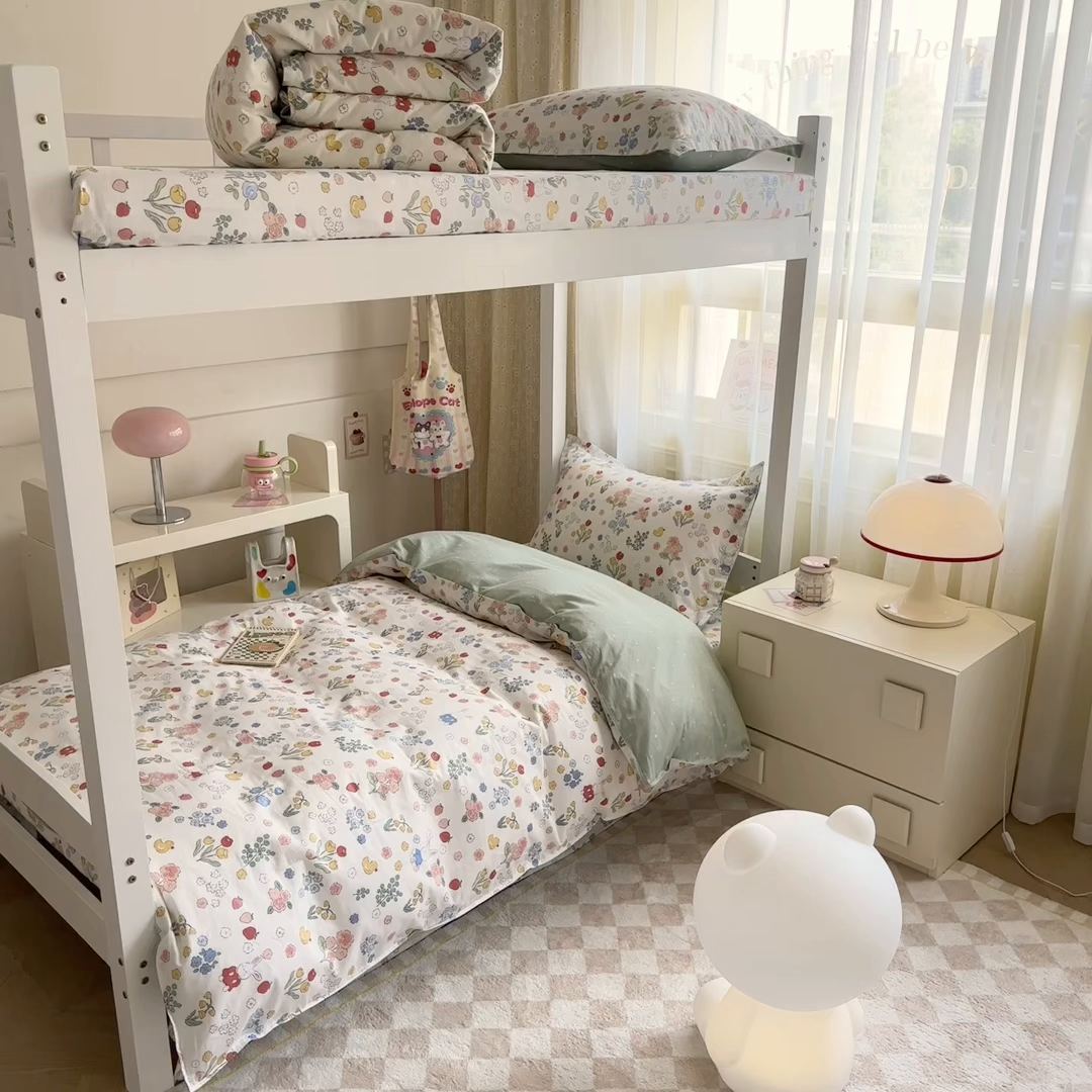 91家纺网 家纺一手货源 找家纺 小叮当家纺仓储工厂店 2025新款舒适亲肤全棉纯棉斜纹印花学生三件套 那年夏天