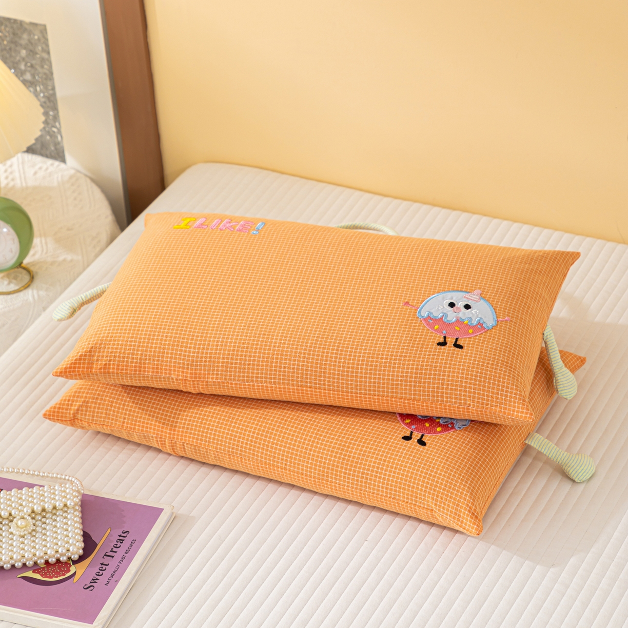 91家纺网 家纺一手货源 找家纺 织布人 2025新款枕芯全棉纯棉手提袋卡通婴幼儿童枕头学生枕开学季宿舍枕头枕芯 全棉卡通手提枕-小鸡唱歌 30x50cm/只