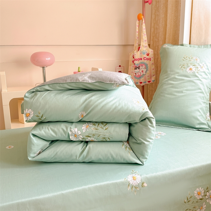 91家纺网 家纺一手货源 找家纺 小叮当家纺仓储工厂店 2025新款舒适亲肤全棉纯棉斜纹印花学生三件套 清新雏菊