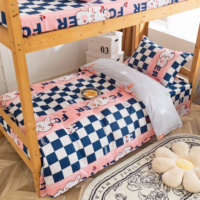 91家纺网 家纺一手货源 找家纺 小叮当家纺仓储工厂店 2025新款舒适亲肤全棉纯棉斜纹印花学生三件套 兔小姐