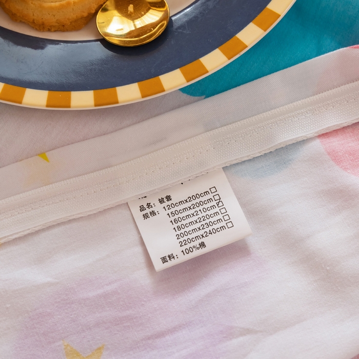 91家纺网 家纺一手货源 找家纺 小叮当家纺仓储工厂店 2025新款舒适亲肤全棉纯棉斜纹印花学生三件套 五彩缤纷