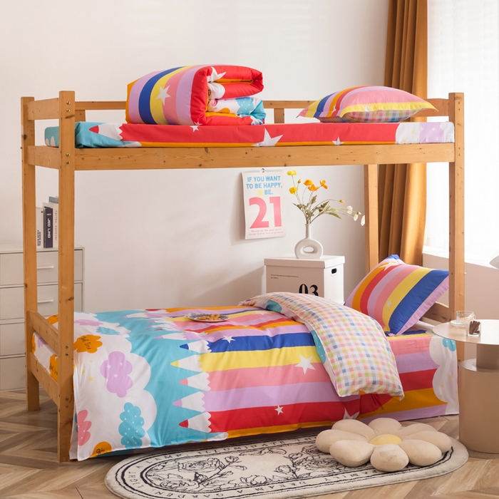 91家纺网 家纺一手货源 找家纺 小叮当家纺仓储工厂店 2025新款舒适亲肤全棉纯棉斜纹印花学生三件套 五彩缤纷