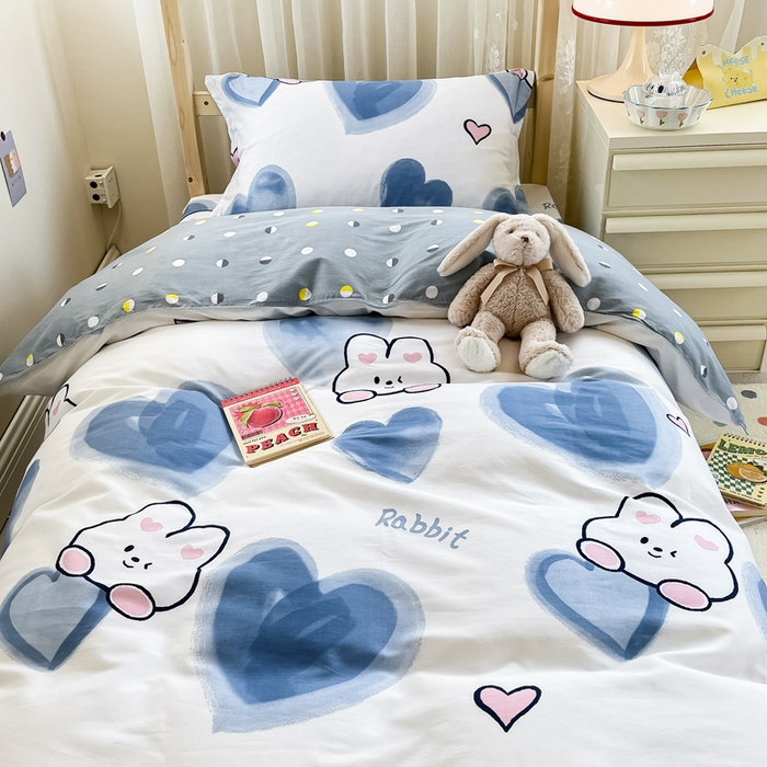 91家纺网 家纺一手货源 找家纺 小叮当家纺仓储工厂店 2025新款舒适亲肤全棉纯棉斜纹印花学生三件套 小萌兔