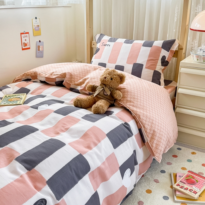 91家纺网 家纺一手货源 找家纺 小叮当家纺仓储工厂店 2025新款舒适亲肤全棉纯棉斜纹印花学生三件套 小甜心