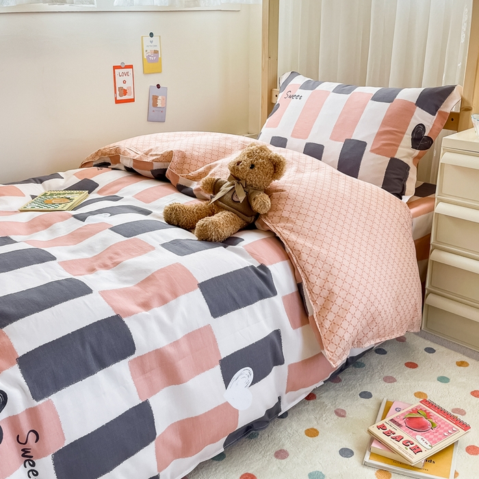 91家纺网 家纺一手货源 找家纺 小叮当家纺仓储工厂店 2025新款舒适亲肤全棉纯棉斜纹印花学生三件套 小甜心