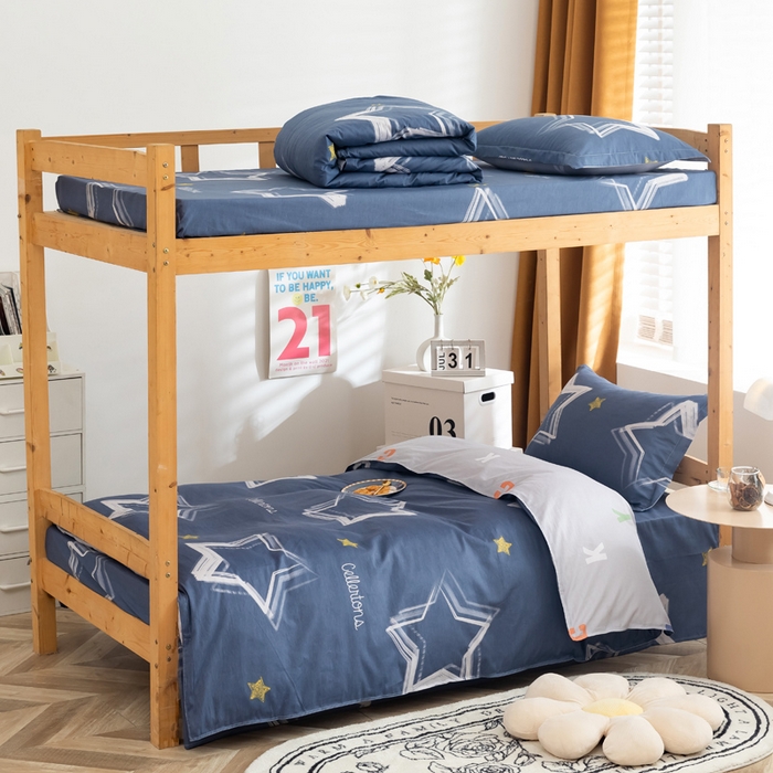 91家纺网 家纺一手货源 找家纺 小叮当家纺仓储工厂店 2025新款舒适亲肤全棉纯棉斜纹印花学生三件套 星际