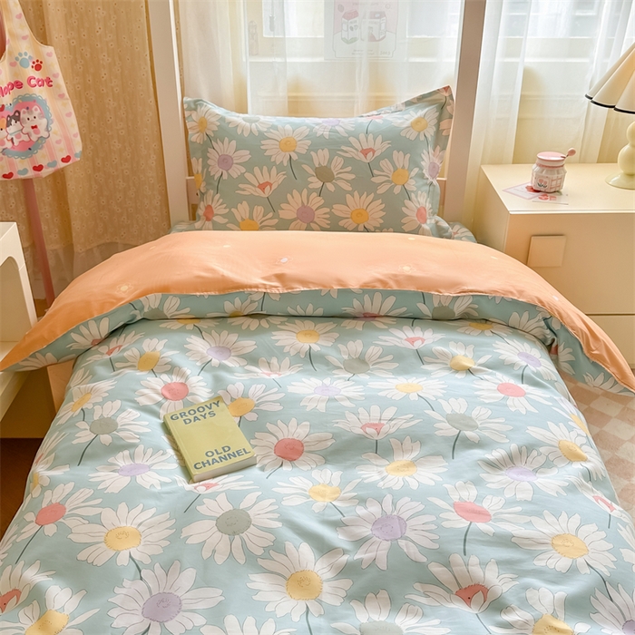 91家纺网 家纺一手货源 找家纺 小叮当家纺仓储工厂店 2025新款舒适亲肤全棉纯棉斜纹印花学生三件套 阳光如梦