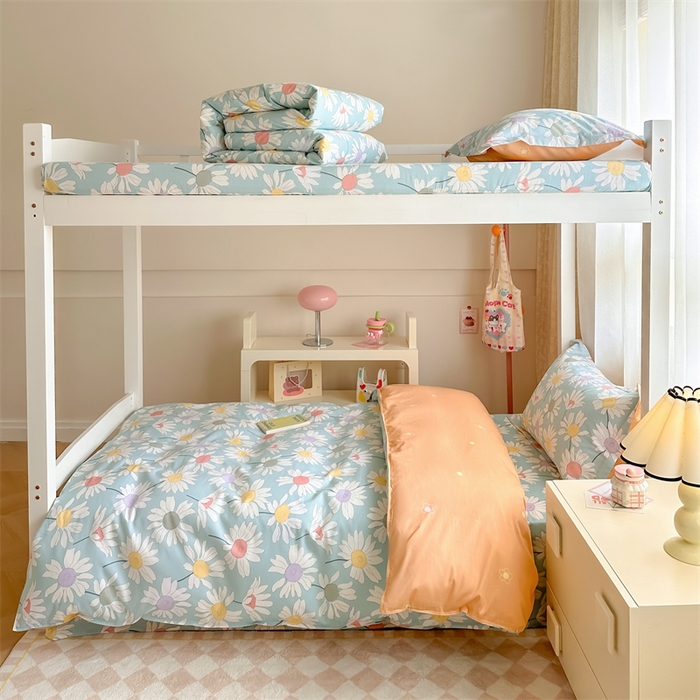 91家纺网 家纺一手货源 找家纺 小叮当家纺仓储工厂店 2025新款舒适亲肤全棉纯棉斜纹印花学生三件套 阳光如梦