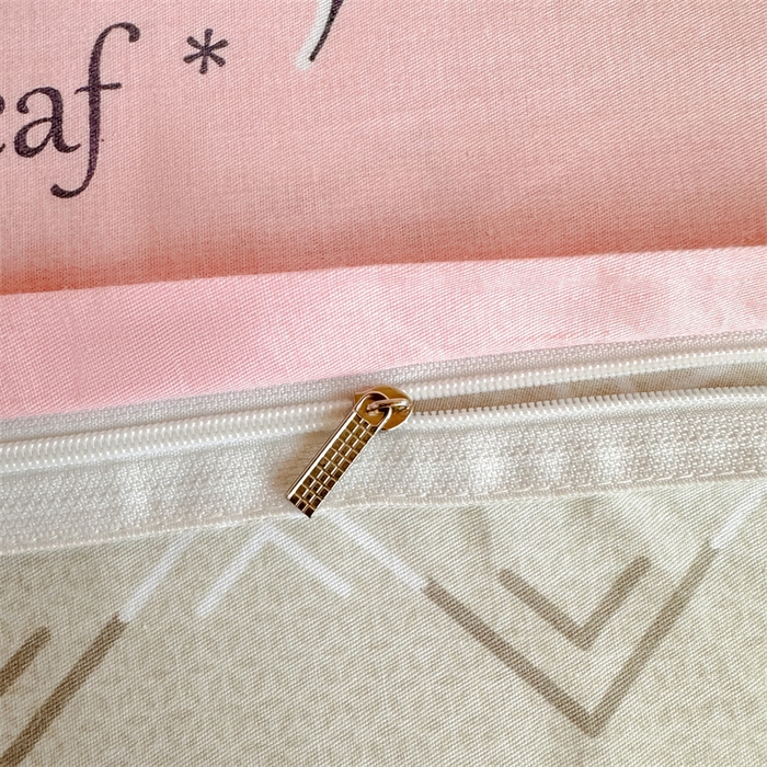 91家纺网 家纺一手货源 找家纺 小叮当家纺仓储工厂店 2025新款舒适亲肤全棉纯棉斜纹印花学生三件套 银杏叶-粉