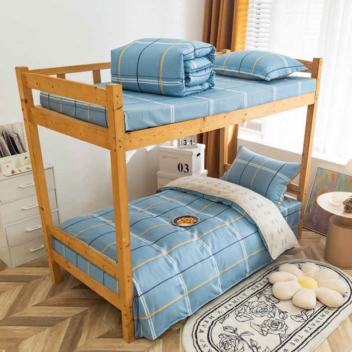 小叮当家纺仓储工厂店 2025新款舒适亲肤全棉纯棉斜纹印花学生三件套 致青春