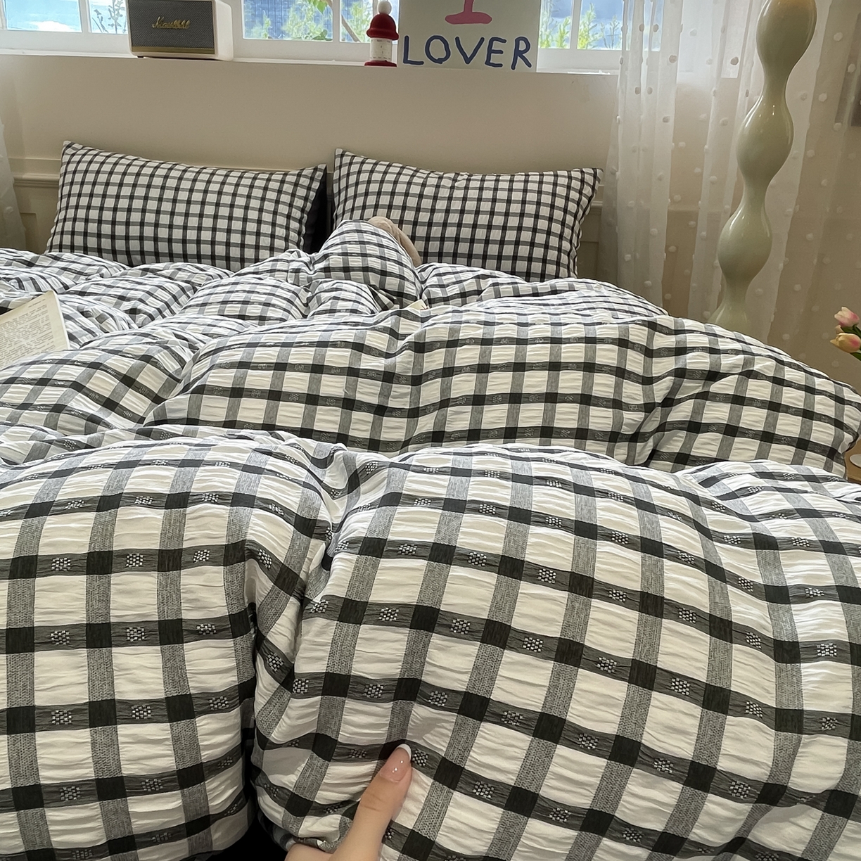 91家纺网 家纺一手货源 找家纺 凯洛奇 2025新款窗格纹泡泡纱阳离子四件套（提供买家秀） 窗格纹泡泡纱-黑白配